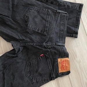 Black Levi vintage jeans